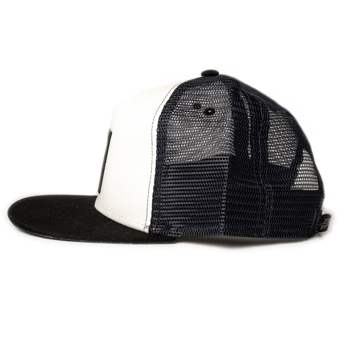 VALLAD LOGO MESH CAP BLK/WHT　2026 VALLAD LOGO MESH CAP BLK/WHT 2026 VALLAD LOGO MESH CAP BLK/WHT